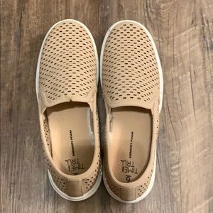 Tan Slip On flats